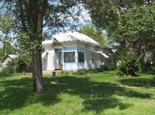206 E South St, Severy, KS 67137