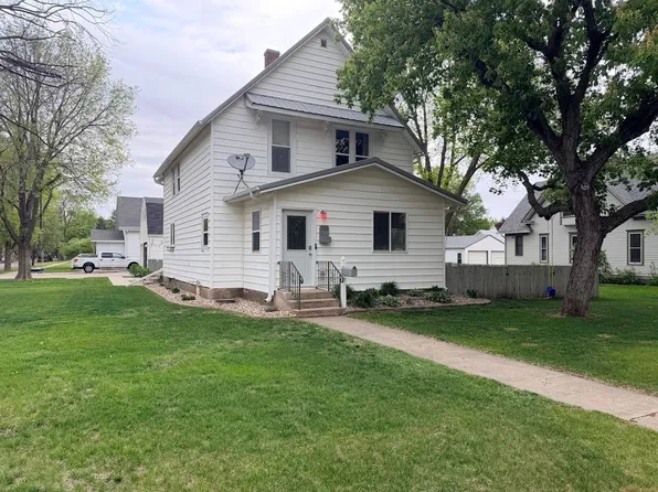 722 Sherman St, Jackson, MN 56143