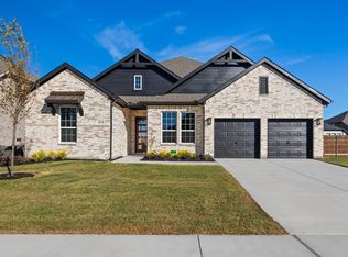 834 Oak St, Lavon, TX 75166