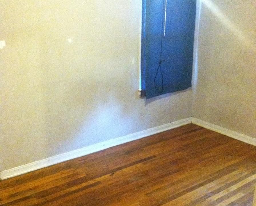 2nd image of 2510 35th St