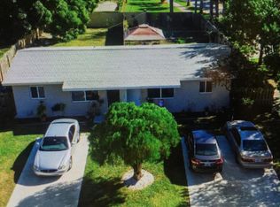 1410 NE 2nd Ct, Boca Raton, FL 33432