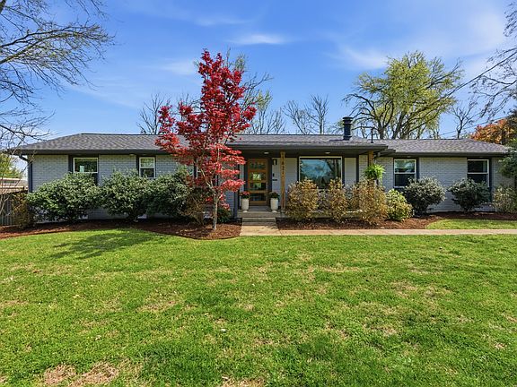 2nd image of 1621 Lethia Dr