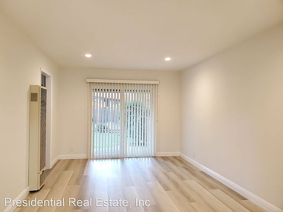 2nd image of 1860 Whitwood Ln APT 2