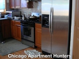 1831 S Melody Ct, Chicago, IL 60616