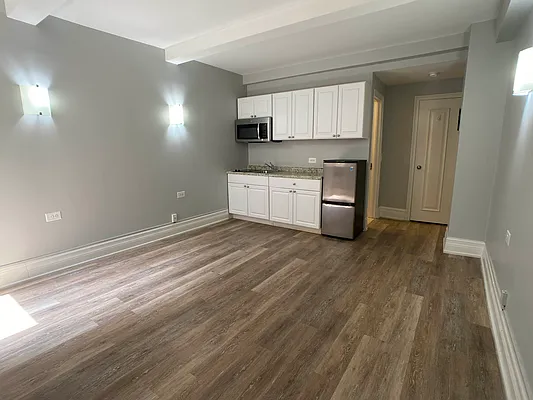 Rented by Tourma Realty LLC | media 21