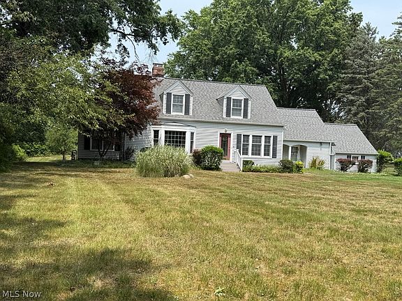 2nd image of 29699 Jackson Rd