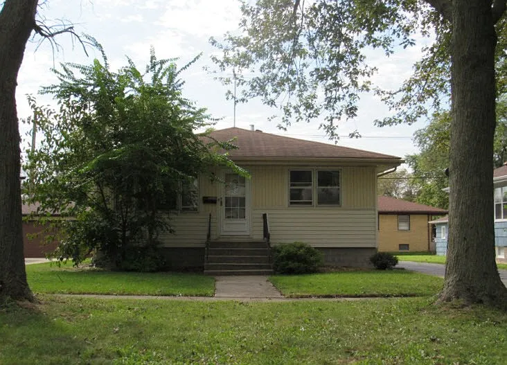 3509 186th St photo 1