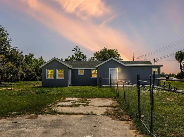 205 E Cornell St, Avon Park, FL 33825