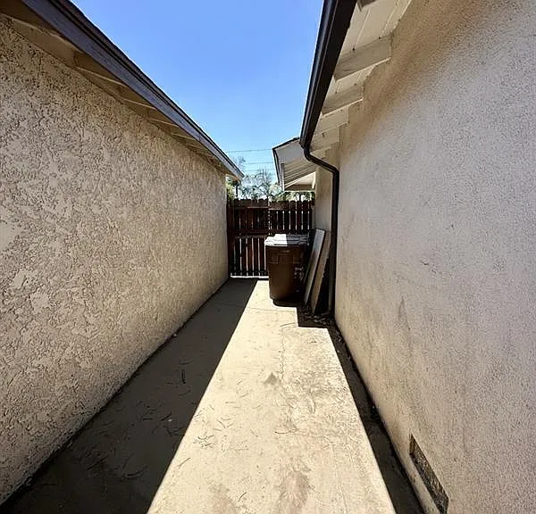 5331 Buffington Rd — Photo 16