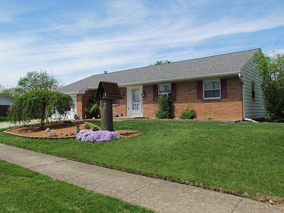 2nd image of 808 Taylor Dr