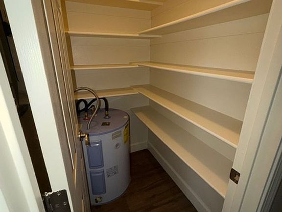 5th image of 445 La Rue Ave APT 3