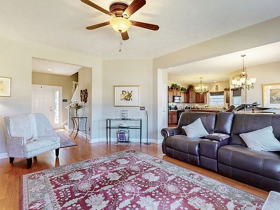 5th image of 8232 Tapoco Ln