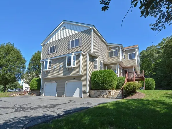 9 Governors Way #A, Milford, MA 01757