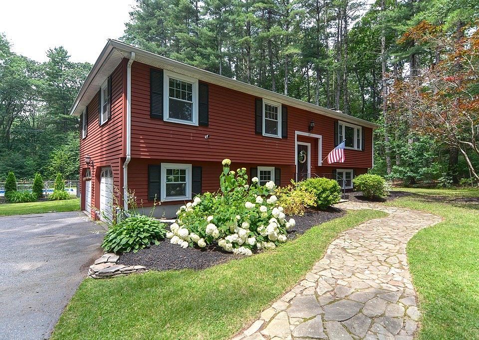 137 Howard St, Northborough, MA 01532 Zillow