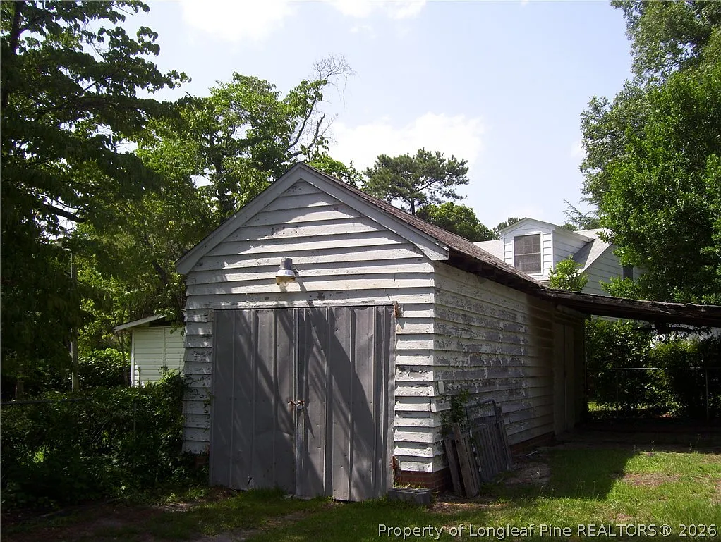 2 bed, 1.0 bath, 1121 sqft, $1,100 — Photo 4