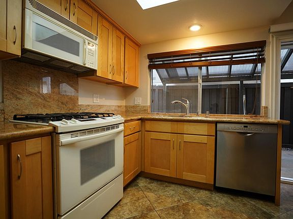 3rd image of 2733 W Keller Ave #2