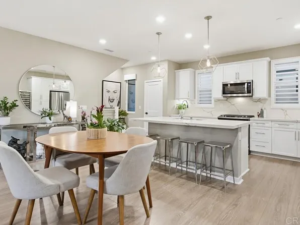 2744 Via Alta Pl, San Diego, CA 92108