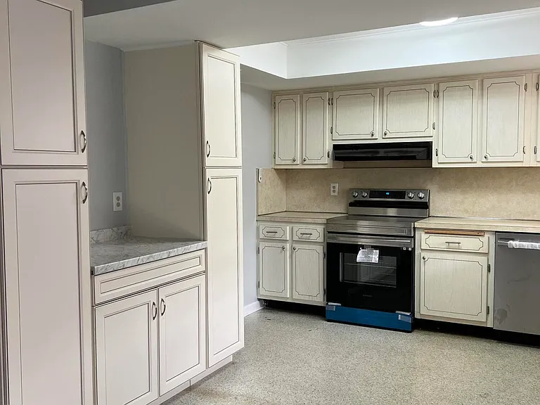 2643 Cherrywood Ln — Photo 7