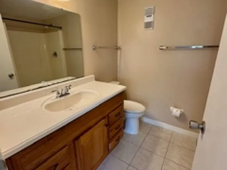16805 Davis Rd #123 — Photo 11