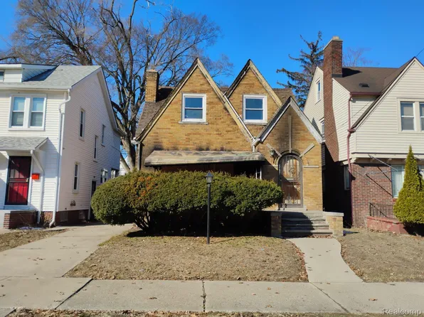 16617 Lawton St, Detroit, MI 48221