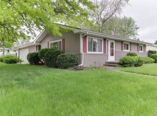 1201 Riordan St, Normal, IL 61761