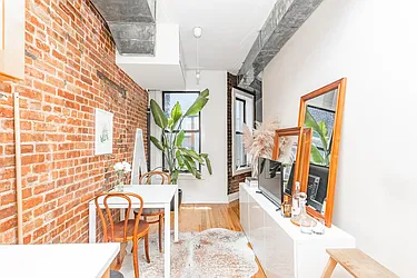 Rented by MySpaceNYC