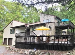 103 Buckberg Rd, Stony Point, NY 10980