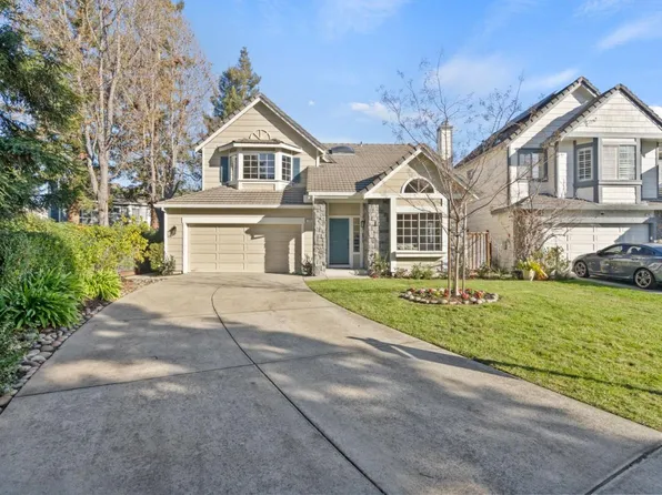 129 Danbury Ln, Redwood City, CA 94061