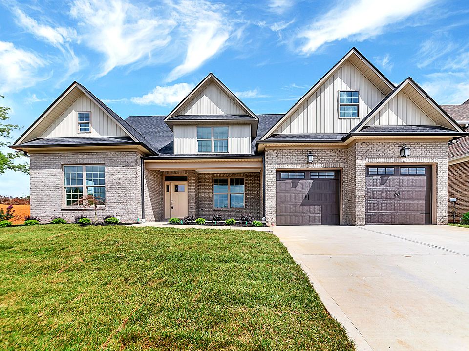 1st image of 456 Maclaren Way