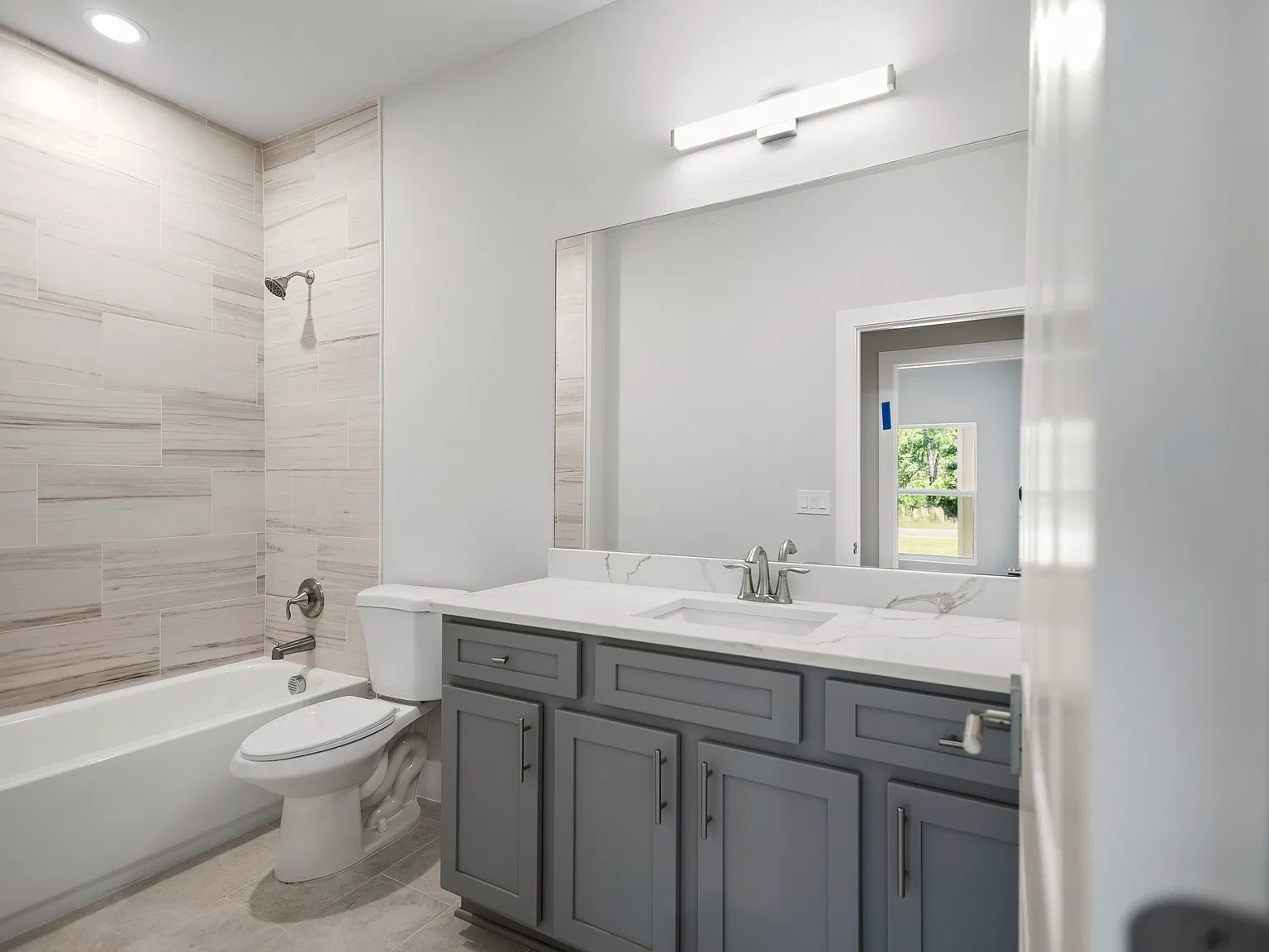 6390 W Oak Park Blvd — Photo 2
