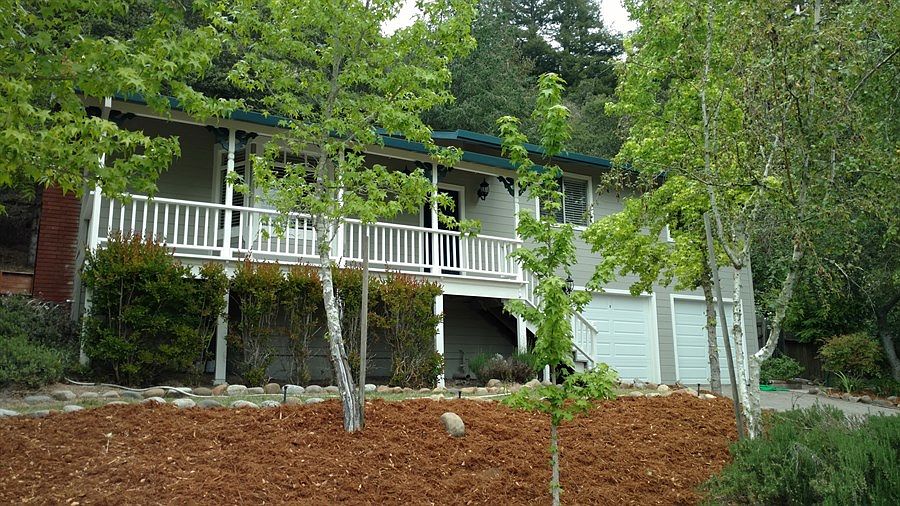 1st image of 216 Weible Dr