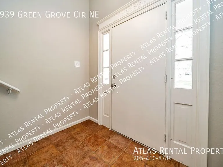 2939 Green Grove Cir NE — Photo 8