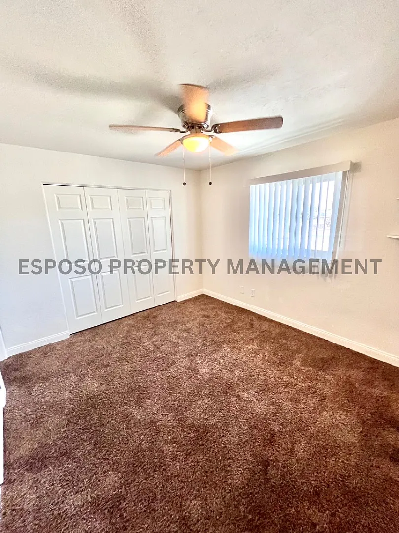 2 bed, 1050 sqft, $1,550 — Photo 3