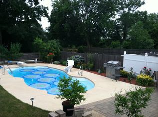 82 West St, Milford, MA 01757