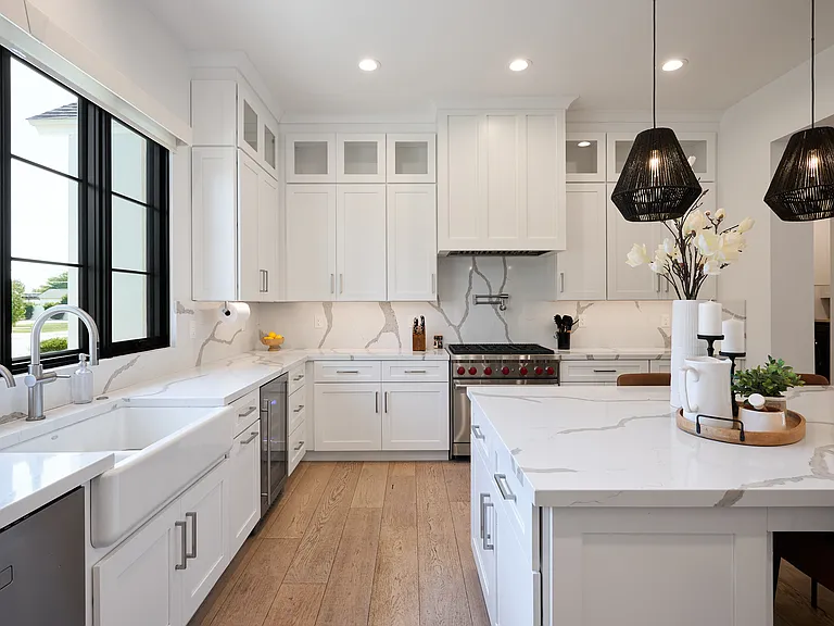 3808 E Fairmount Ave — Photo 14