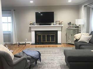 1567 Sycamore Ave, Merrick, NY 11566