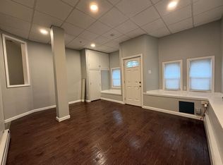 690 Lawrence St #1, Lowell, MA 01852