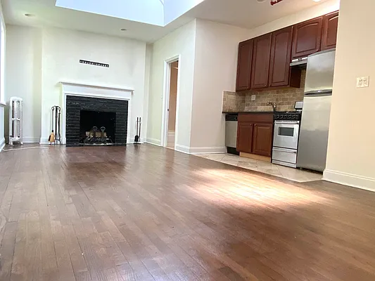 Rented by Corcoran | media 18