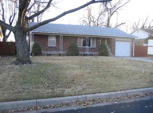 7715 E Watson Ln, Wichita, KS 67207