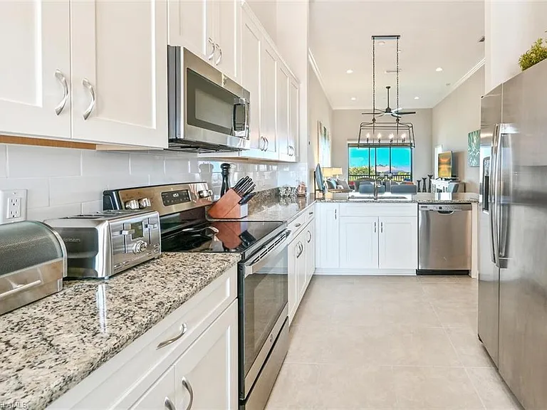 9389 Pocida Ct #202 — Photo 7