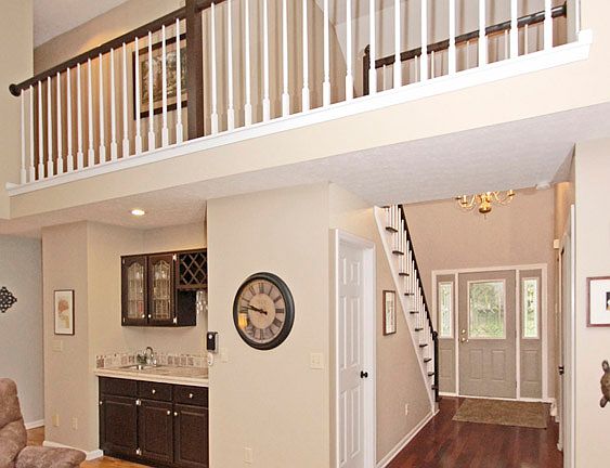 2nd image of 2015 McClaren Ln