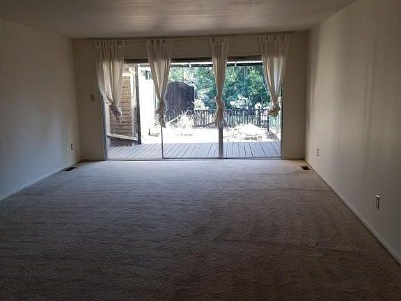 3rd image of 2004 Grange Ave