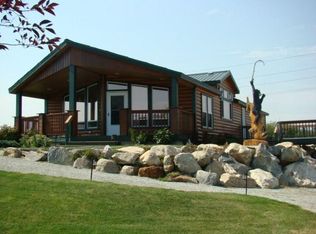 767 River Rd, Cusick, WA 99119