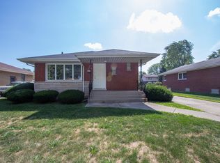 8113 Euclid Ave, Munster, IN 46321