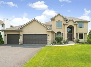 9337 Peony Ln N, Maple Grove, MN 55311