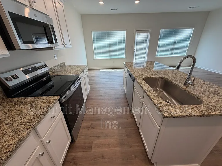 1506 Aralynn Ct — Photo 13