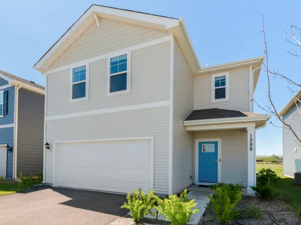 1399 Grand Tetons Dr, Pingree Grove, IL 60140
