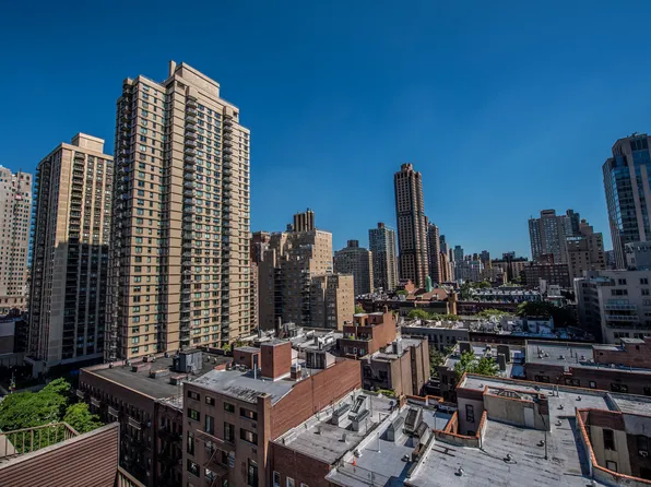 420 East 80th Street image 13 of 14