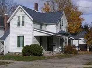 212 W Henry St, Charlotte, MI 48813