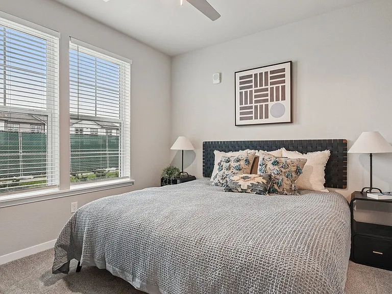 Authentix South Elgin — Photo 9
